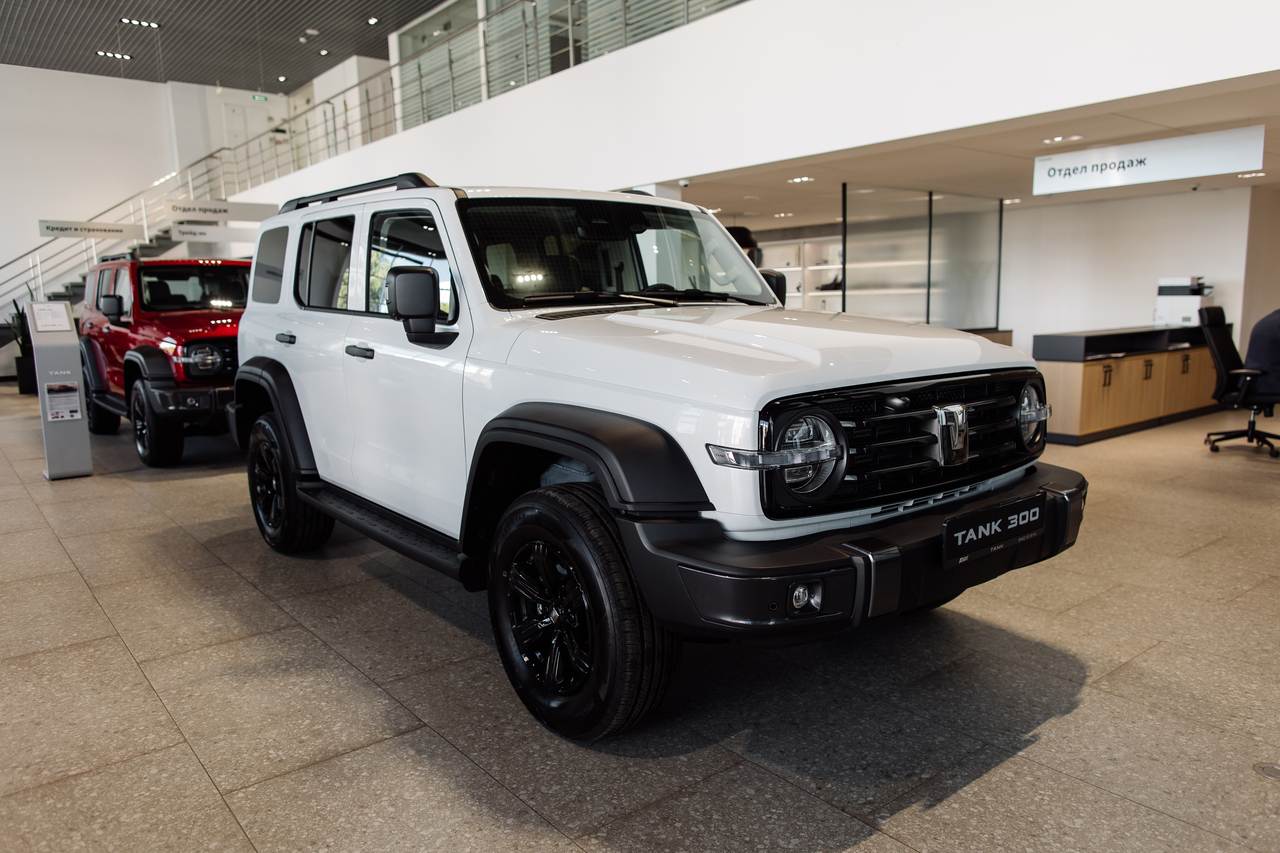 Tank 300 PREMIUM 2.0T 4WD 8AT (220 л.с.) PY25 MY22