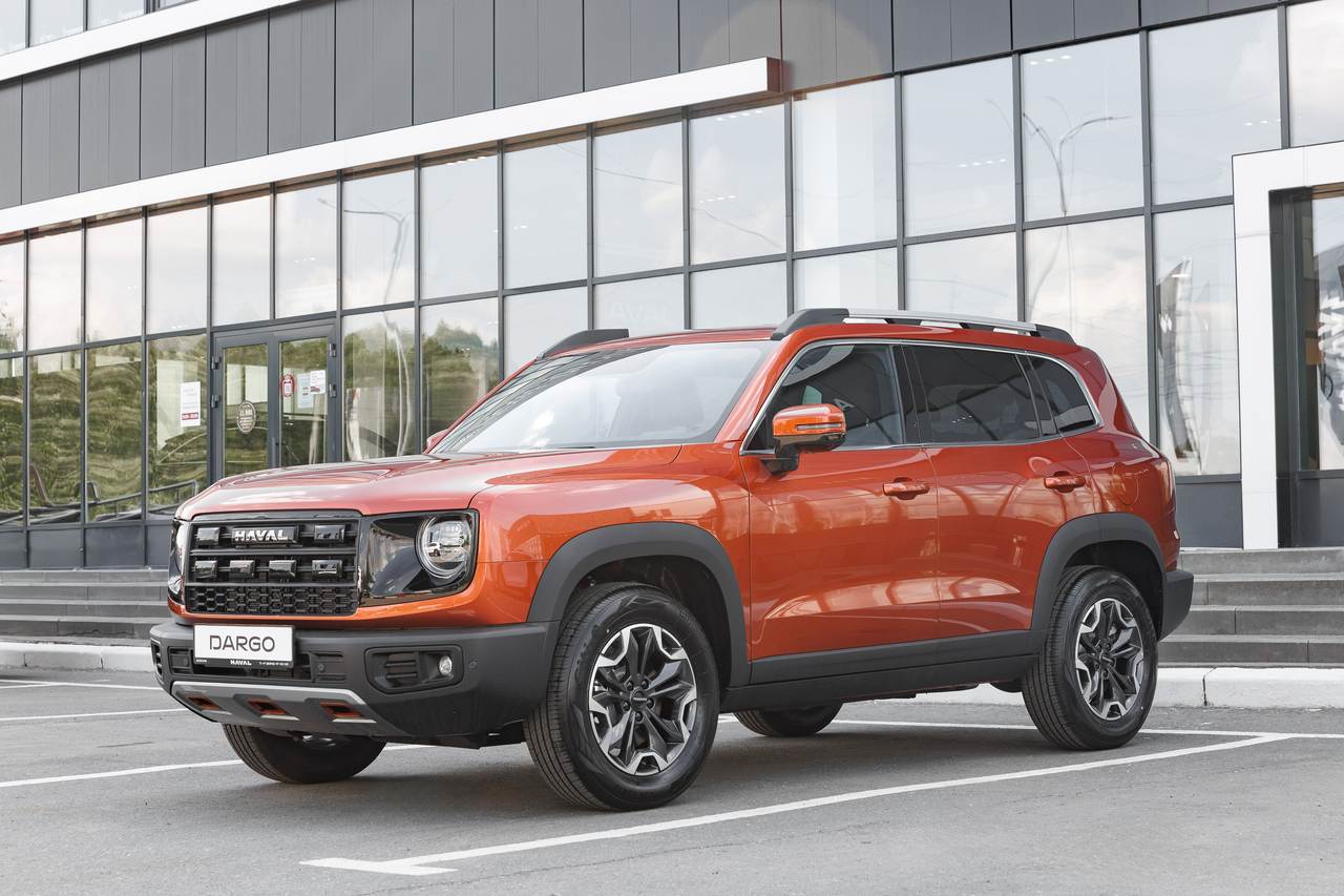 Haval DARGO I Рестайлинг Премиум  2.0T 200 робот. полный привод 26 г.в. 26 м.г.