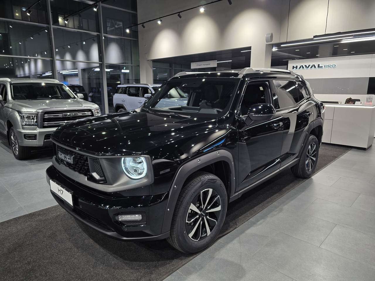 Haval PRO H7 I Рестайлинг Премиум 2.0 полный привод робот. (231 л.с.) 26 г.в. 26 м.г.