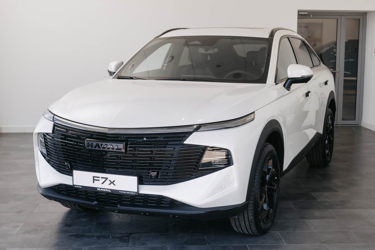 Haval F7x II Рестайлинг Техно + 2.0T 231 робот. полный привод 26 г.в. 26 м.г.