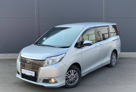 Toyota TOYOTA ESQUIRE HYBRID 2016 года с пробегом 94 560 км