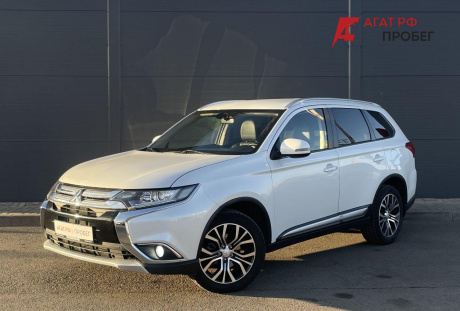 Mitsubishi Outlander 2017 года с пробегом 178 518 км