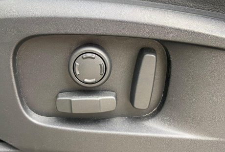 Land Rover Defender 110 2020 года с пробегом 93 805 км, фото 15