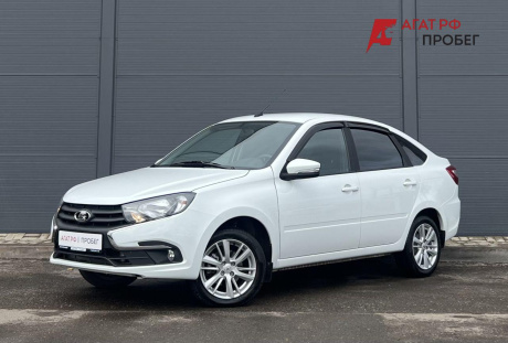 LADA Granta лифтбек 2024 года с пробегом 16 072 км