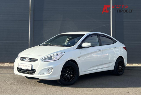Hyundai Solaris 2013 года с пробегом 183 240 км