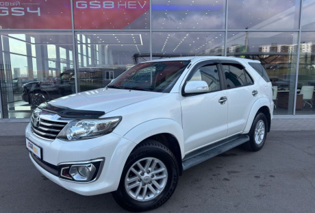 Toyota Fortuner 2012 года с пробегом 46 483 км