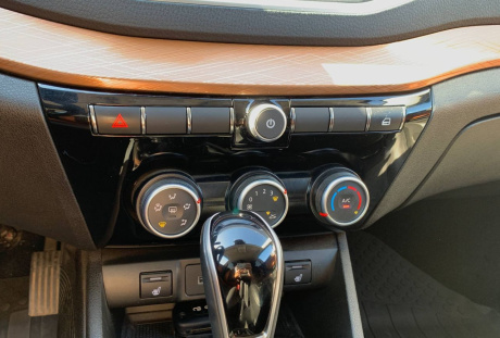 LADA Vesta [Универсал Кросс] SW Cross 2024 года с пробегом 26 173 км, фото 17