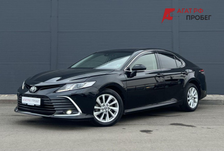 Toyota Camry 2023 года с пробегом 66 825 км
