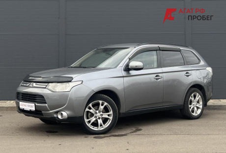 Mitsubishi Outlander 2012 года с пробегом 223 375 км