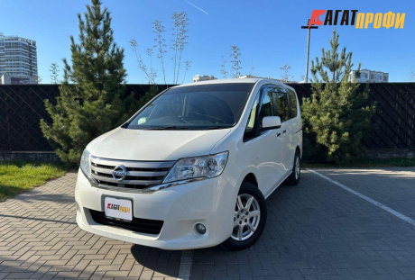 Nissan Serena 2012 года с пробегом 171 730 км
