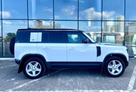 Land Rover Defender 110 2020 года с пробегом 93 805 км, фото 4