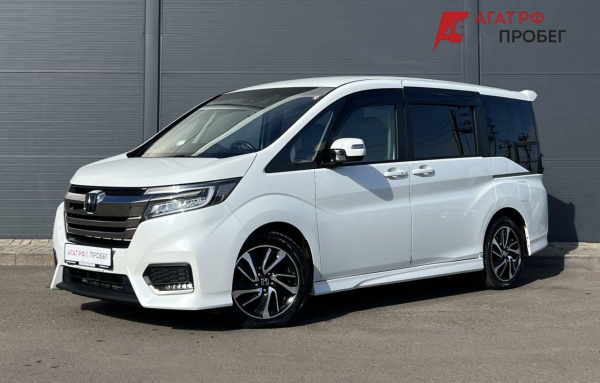 Honda Stepwgn Spada V рестайлинг 2019 года с пробегом 49 845 км, фото 1