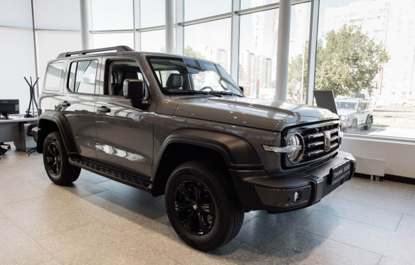 Tank 300 PREMIUM 2.0T 4WD 8AT (220 л.с.) PY25 MY22