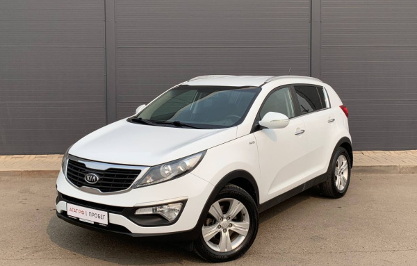 Kia Sportage 2012 года с пробегом 130 000 км, фото 1