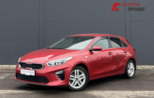 Kia Cee'd 2018 года с пробегом 146 730 км, фото 1