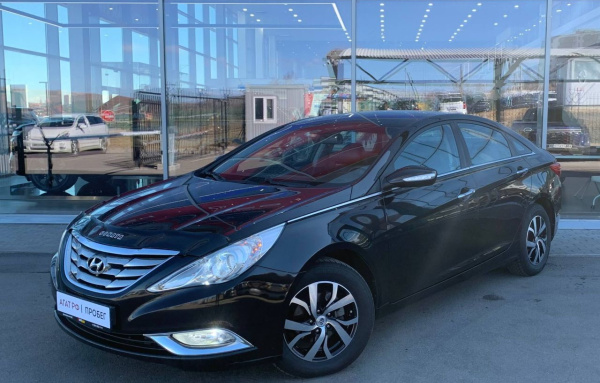 Hyundai Sonata 2010 года с пробегом 162 443 км, фото 1